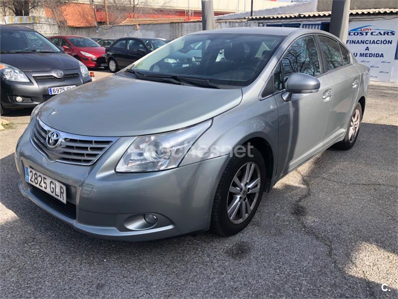 TOYOTA Avensis 2.0 D4D SOL