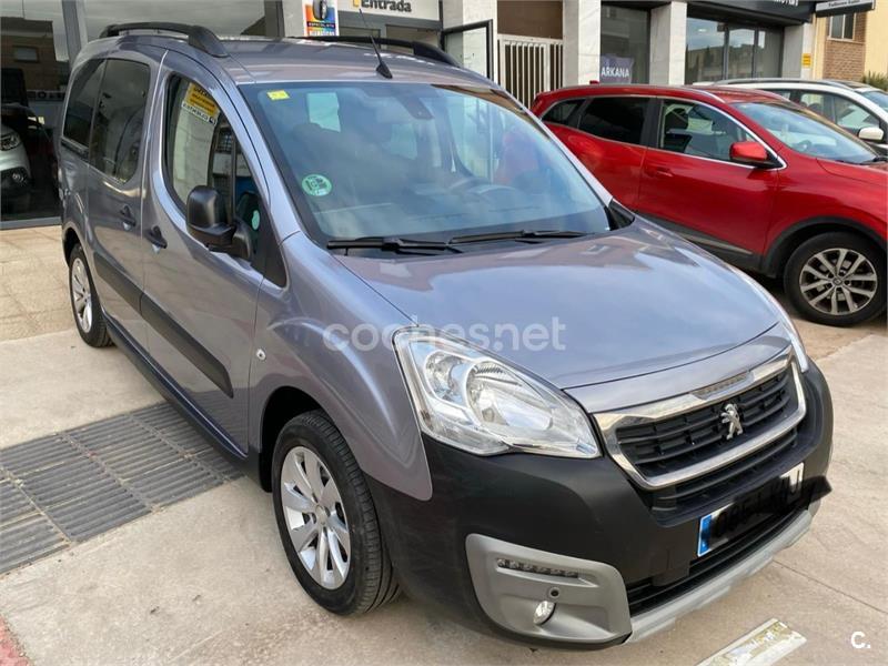 PEUGEOT Partner TEPEE Active 1.2 PureTech 110