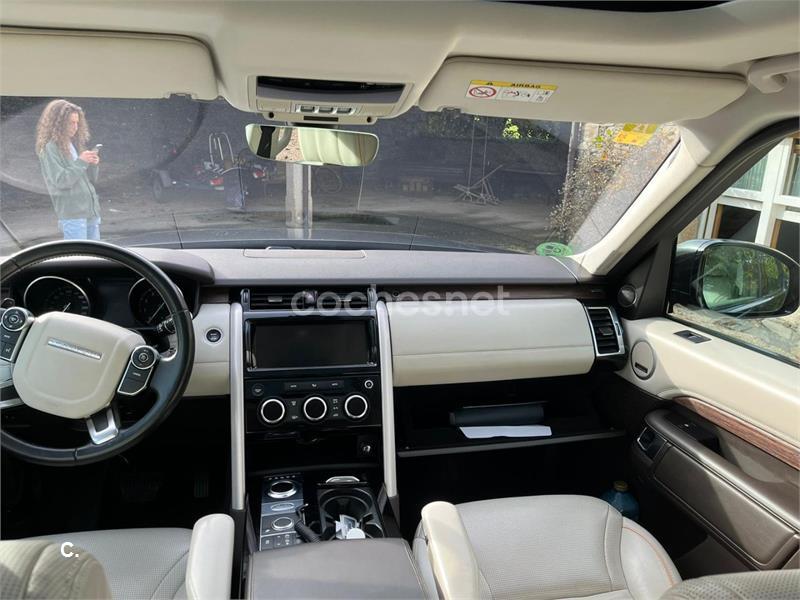 LAND-ROVER Discovery 3.0 Si6 HSE Luxury Auto