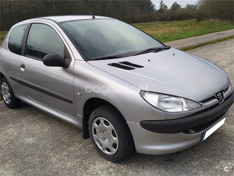 PEUGEOT 206 XR 60