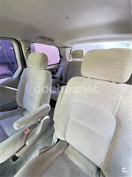 KIA Carnival 2.9 CRDi LX