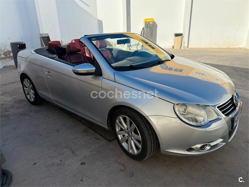 VOLKSWAGEN Eos