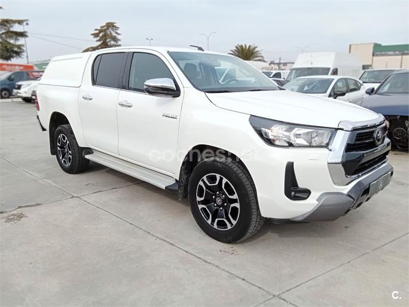 TOYOTA Hilux 2.8 D4D 204 C. Doble VXL AT