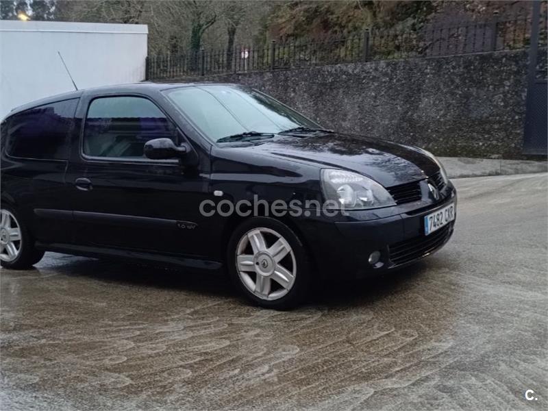 RENAULT Clio Extreme 1.6 16V