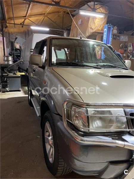 NISSAN Terrano II 2.7 TD Comfort