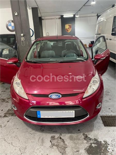 FORD Fiesta 1.4 Titanium