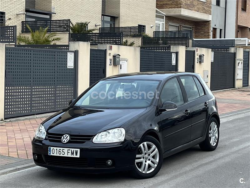 VOLKSWAGEN Golf 1.9 TDI Highline