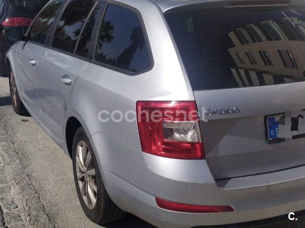 SKODA Octavia Combi 1.6 TDI CR Ambition