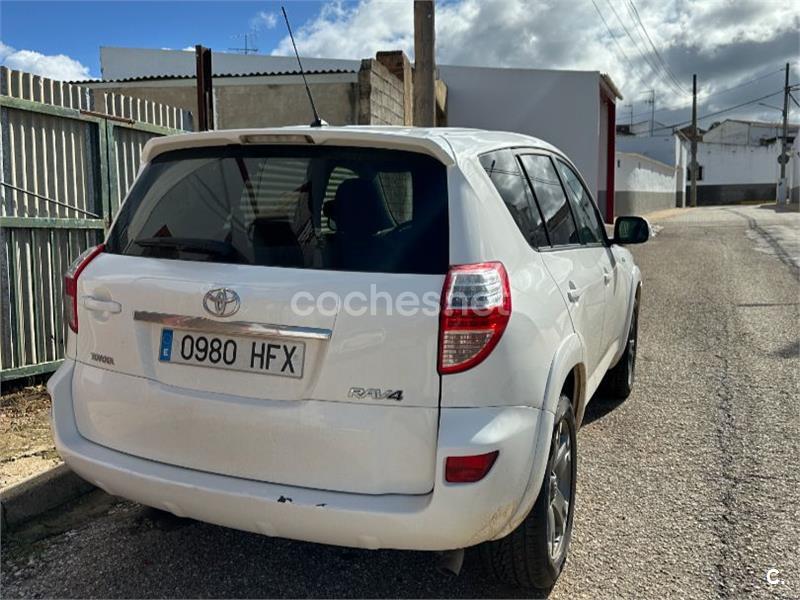 TOYOTA Rav4 2.2 D4D Executive Cross Sp.4x4