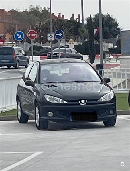 PEUGEOT 206 1.4 90 XS