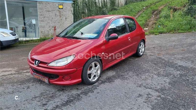 PEUGEOT 206