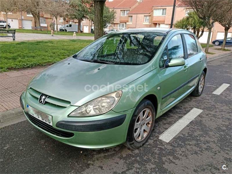 PEUGEOT 307