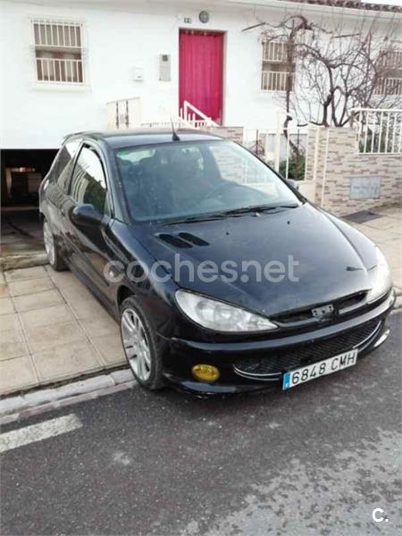 PEUGEOT 206