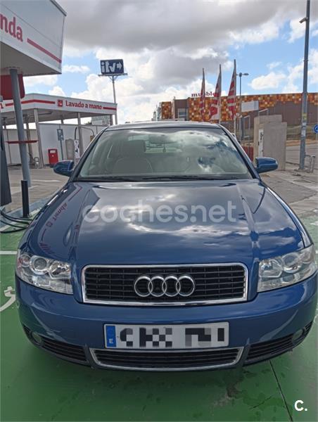 AUDI A4 1.9 TDI 6 velocidades