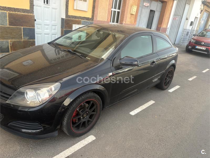 OPEL Astra GTC 1.4 16v Enjoy