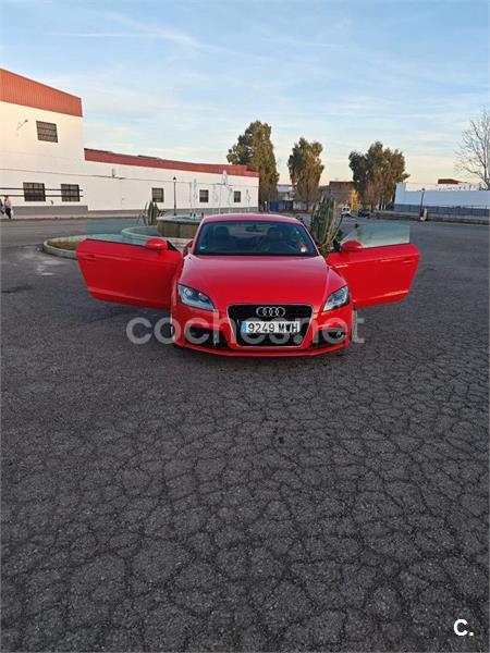 AUDI TT