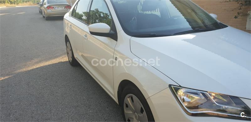 SEAT Toledo 1.6 TDI Ecomotive StSp Reference