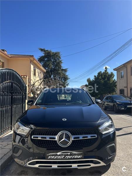 MERCEDES-BENZ GLA GLA 200 D