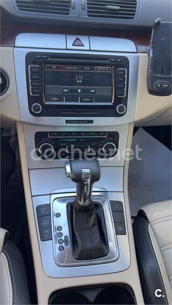 VOLKSWAGEN Passat CC 2.0 TDI DPF DSG