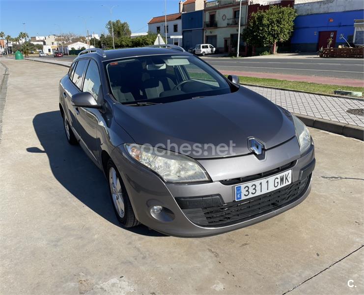 RENAULT Megane Sport Tourer Dynamique 1.5dCi eco2