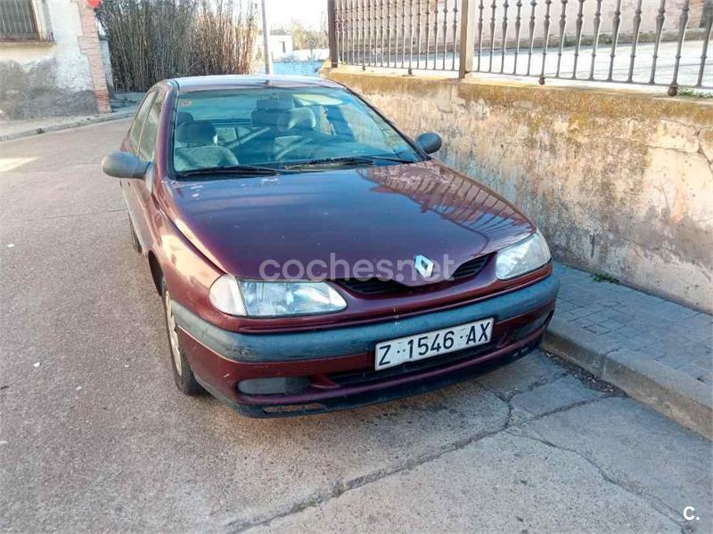 RENAULT Laguna