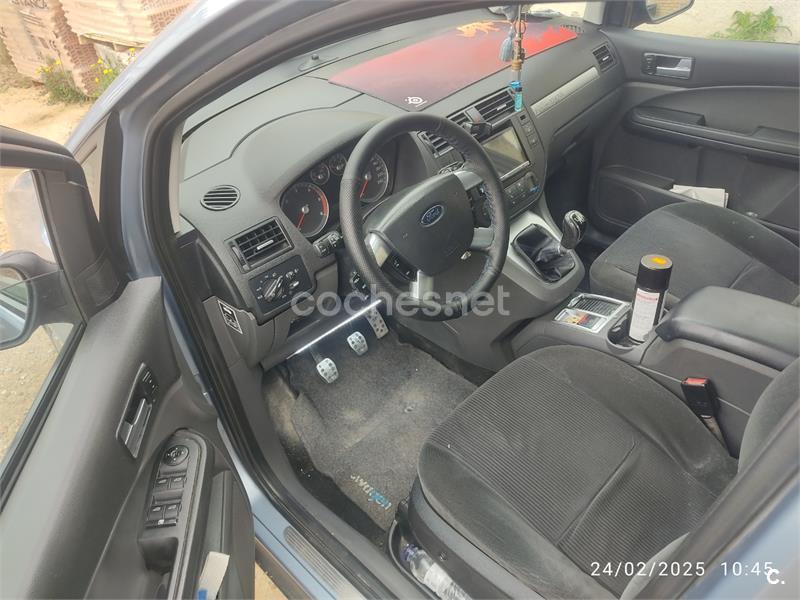 FORD Focus CMAX 2.0 TDCi Ghia
