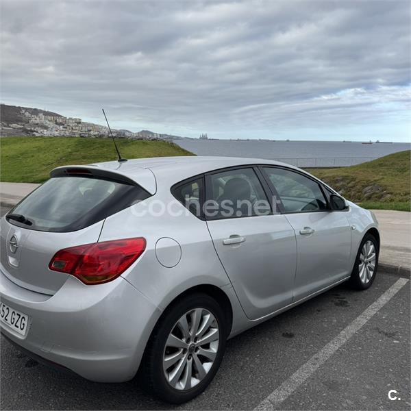 OPEL Astra 1.6 Enjoy