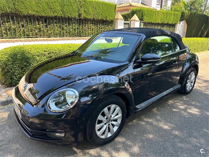 VOLKSWAGEN Beetle Cabrio 1.6 TDI Design