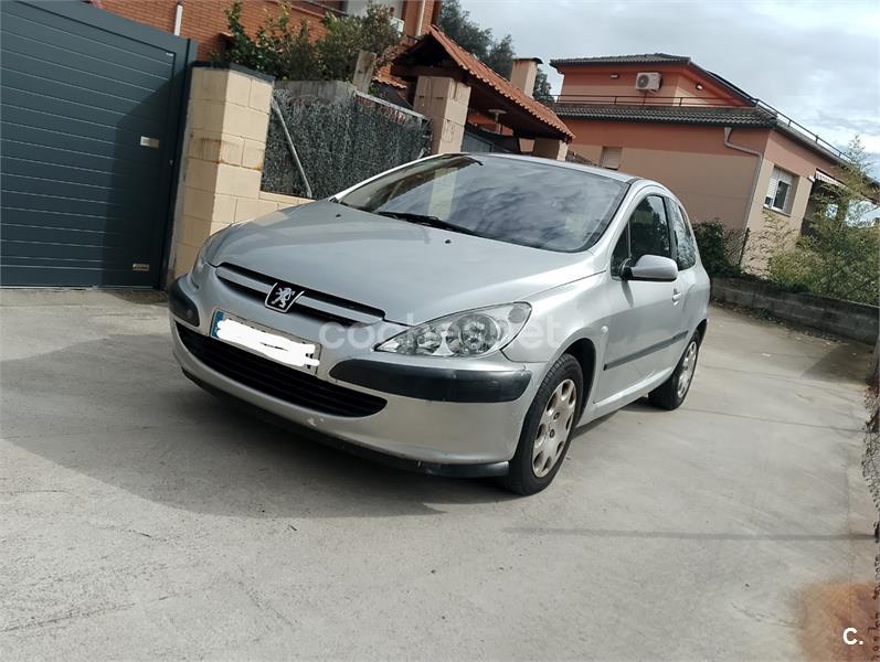 PEUGEOT 307 1.6 XR