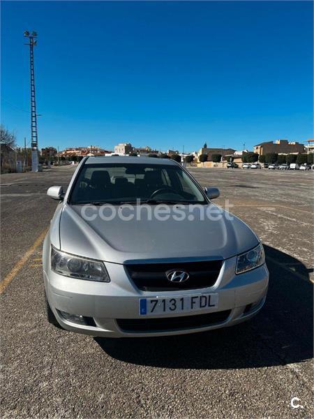 HYUNDAI Sonata