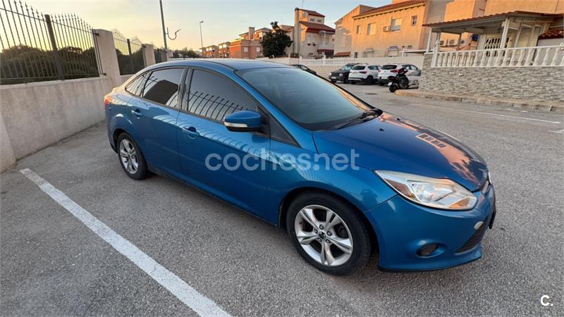 FORD Focus 1.0 Ecoboost AutoStartStop Trend