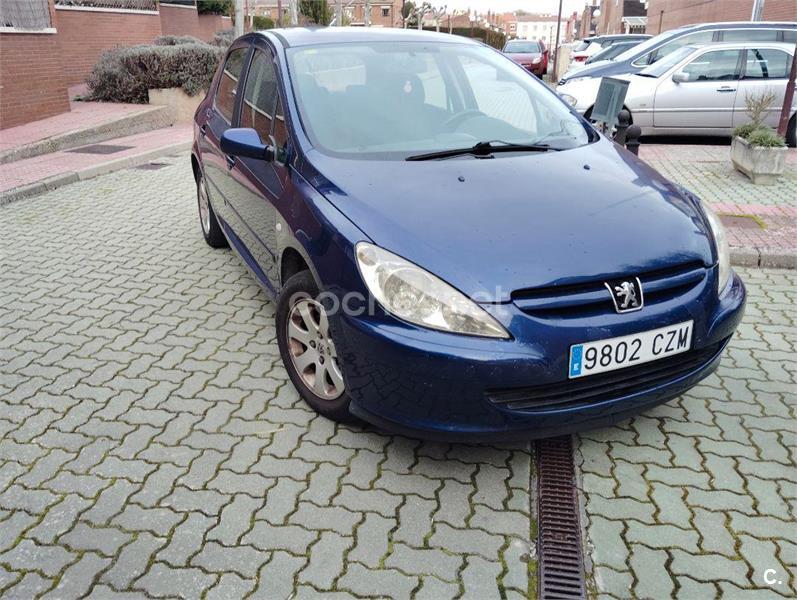 PEUGEOT 307