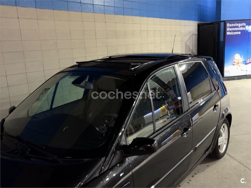 RENAULT Scénic Luxe Privilege 1.9dCi EU4