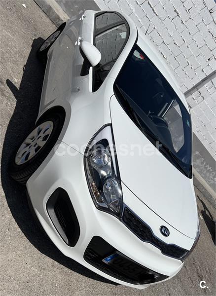 KIA Rio 1.2 CVVT Concept