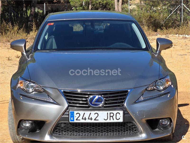 LEXUS IS 2.5 300h Executive