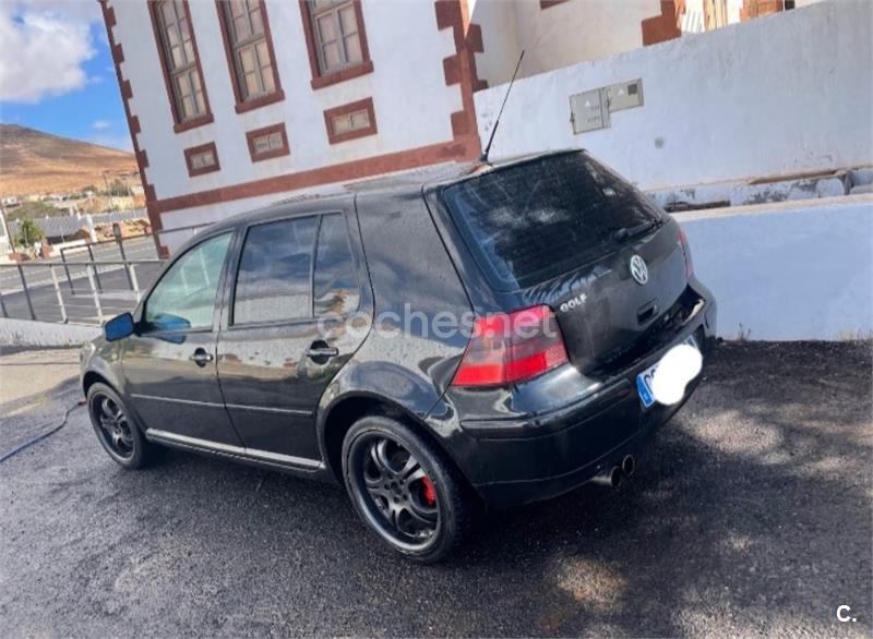 VOLKSWAGEN Golf 1.6 HIGHLINE