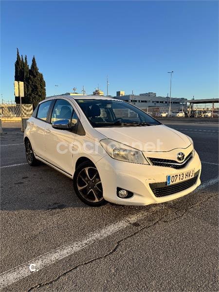 TOYOTA Yaris 90D SPORT