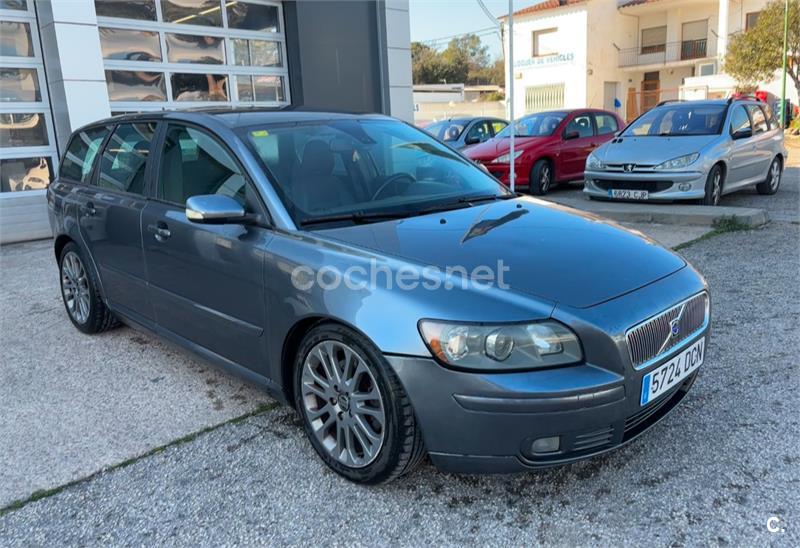 VOLVO V50 2.0D Momentum