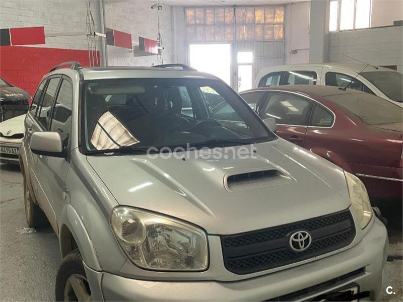 TOYOTA Rav4 2.0 D4D Sol 4X4