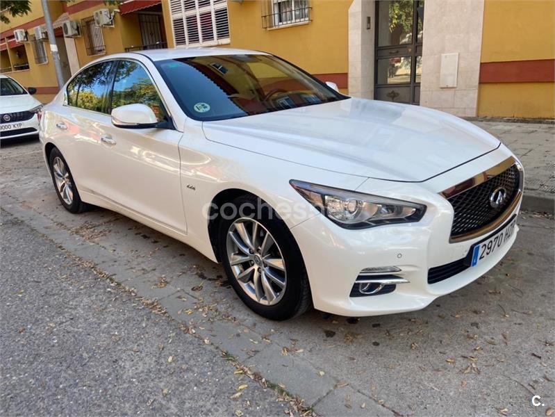 INFINITI Q50