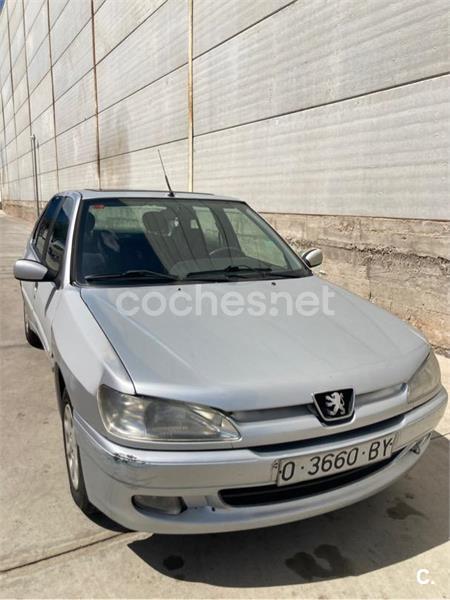 PEUGEOT 306