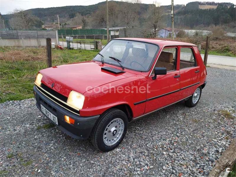 RENAULT R5