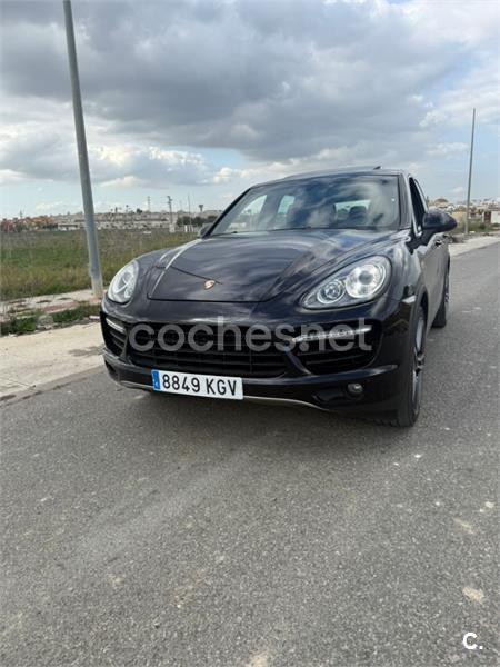 PORSCHE Cayenne 4.8 V8 Turbo Tiptronic