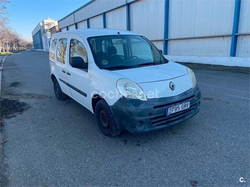 RENAULT Kangoo