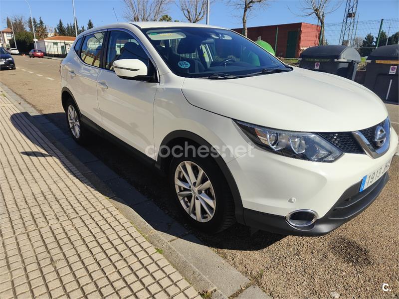 NISSAN QASHQAI 1.6dCi ACENTA 4x2 XTRONIC