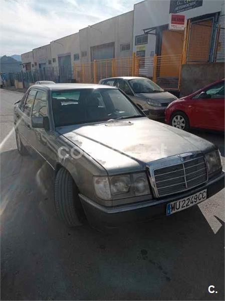 MERCEDES-BENZ Clase E