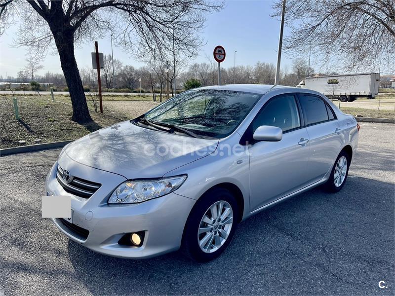 TOYOTA Corolla Sedan 1.6 VVTi Dual Sol