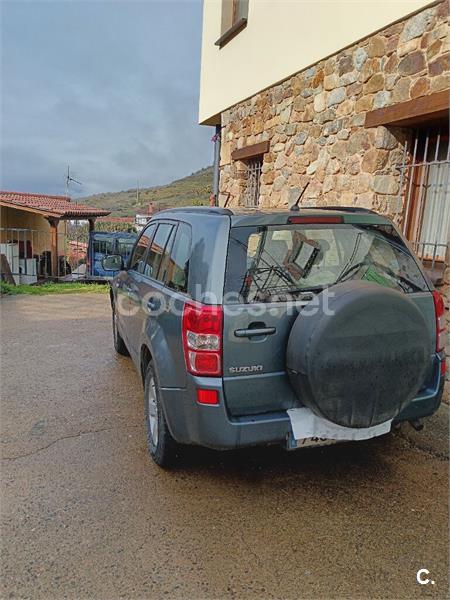 SUZUKI Grand Vitara 1.9 DDiS JLXES