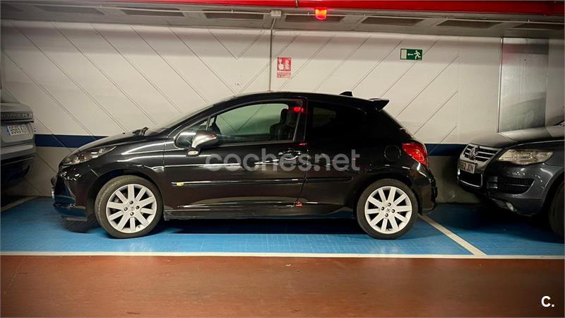 PEUGEOT 207 RC 1.6 THP 175