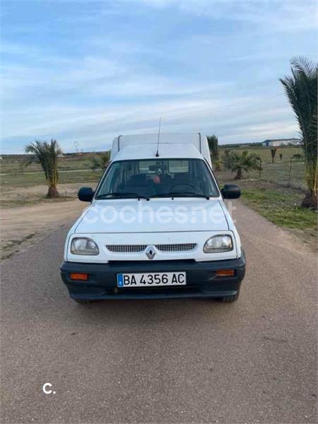 RENAULT Express